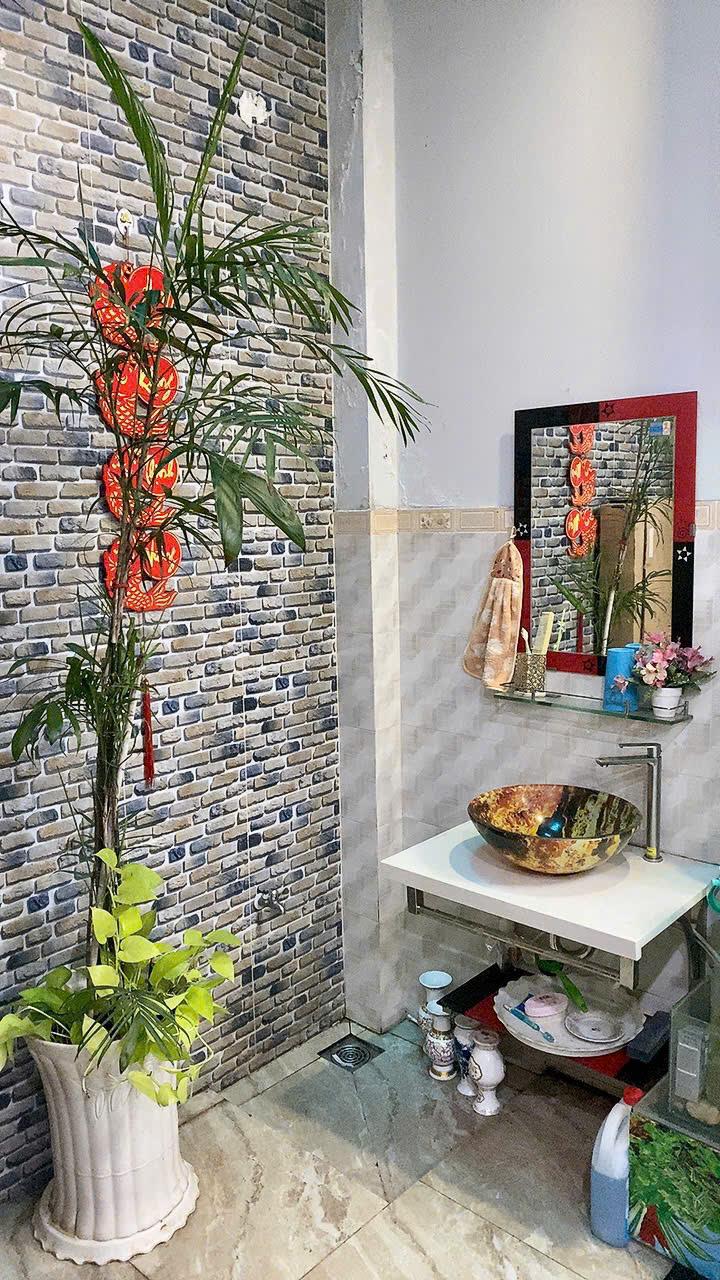 BÁN NHÀ HẺM NHỰA ĐÚNG 8M PHƯỜNG TÂY THẠNH, DT 85M2 (1T2L) SHR CHỈ 9.9 TỶ. LH:0901777379 - Ảnh 2
